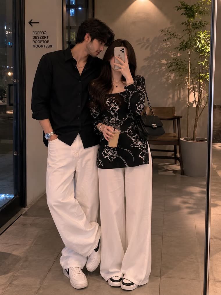 Arjun and Kiara out together in the evening